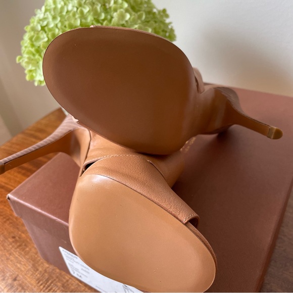 Coach Lexia sandal, tan, 7 - Picture 5 of 5